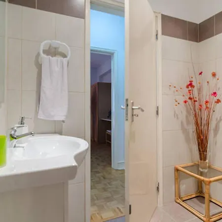 Peixes Mit Blick Auf Wasser By Interhome * Portimão