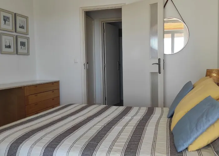 Appartement Peixes Mit Blick Auf Wasser By Interhome *